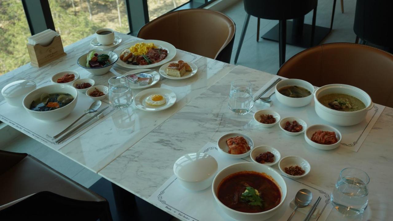 C-One Resort Jaeundo Sinan Экстерьер фото